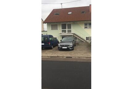 3 ZKB mit Balkon - 920,00&nbsp;EUR Kaltmiete, ca.&nbsp; 87,00&nbsp;m&sup2; in Bad Dürkheim (PLZ: 67098)
