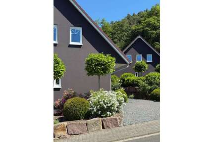 Haus zum Kaufen in Ortenberg 1.150.000,00 € 284 m²