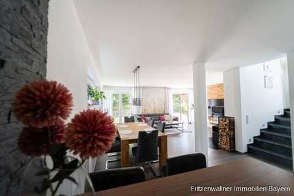 Haus zum Kaufen in Kaufbeuren Kaufbeuren-Neugablonz 950.000,00 € 160 m² - Kaufbeuren / Kaufbeuren-Neugablonz