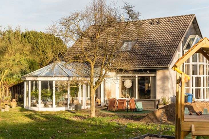 Haus zum Kaufen in Rehfelde 524.000,00 € 219.17 m²