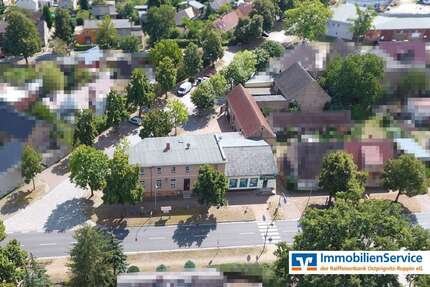 Haus zum Kaufen in Wustrau 520.000,00 € 828 m²