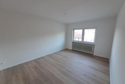 3ZKB-Wohnung in Großrosseln - 750,00&nbsp;EUR Kaltmiete, ca.&nbsp; 90,00&nbsp;m&sup2; in Großrosseln (PLZ: 66352)