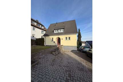 Haus zum Kaufen in Remscheid 590.000,00 € 200 m²