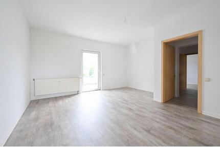 Moderne, barrierefreie 1-Zimmer-Wohnung mit Gemeinschaftsgarten und flexiblen Wohnmöglichkeiten - Chemnitz Bernsdorf