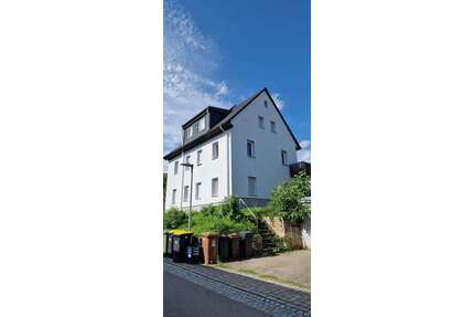 Haus zum Kaufen in Kirchheim Neckar 589.000,00 € 213 m²