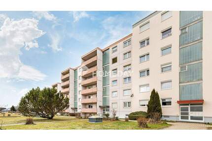 Großzügige 4-Zimmer-Wohnung mit West-Loggia, großem Wohnbereich & Aufzug - Sankt Georgen Stadtgebiet