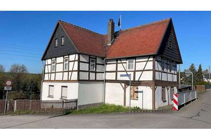Haus zum Kaufen in Crimmitschau 69.700,00 € 95 m²