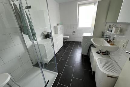 2,5 Zimmer Wohnung mit Einbauküche zu vermieten - Friedeburg