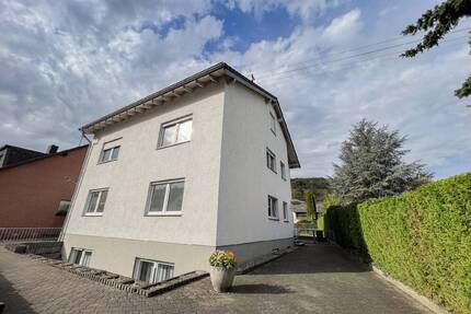 TOP Lage von Sinzig-Westum! Solides Mehrfamilienwohnhaus mit guter Bausubstanz!