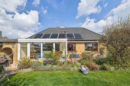 Haus zum Kaufen in Henstedt-Ulzburg 429.000,00 € 92 m²