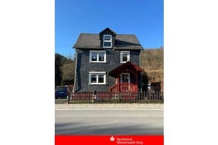 Haus zum Kaufen in Niederfischbach 128.000,00 € 101 m²