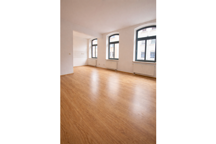 Wohnung zum Mieten in Zwickau 375,00 € 56.57 m²