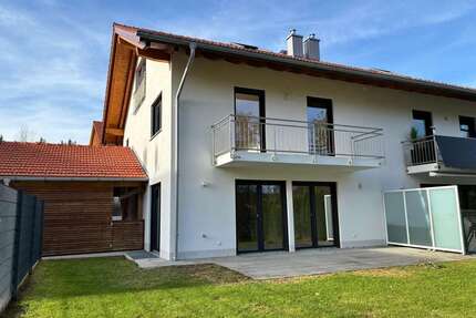 Haus zum Mieten in Egling-Deining 2.980,00 € 171.46 m²