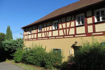 Wohnen im Schloßpark - 2 Zi Whg im Schloß Henfenfeld