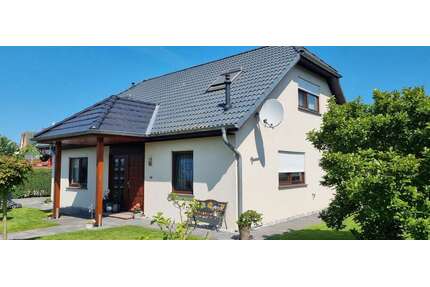 Haus zum Kaufen in Ueckermünde 300.000,00 € 146 m²