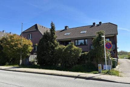 2 Zi-DG-Wohnung Kirchenheerweg 117 in 21037 Hamburg-Kirchwerder - Ein Angebot von IVD-HAUSVERWALTUNG GERD VON DER HEIDE Immobilien GmbH
