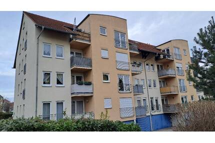 Schöne 3 Zimmer Dachgeschosswohnung mit Balkon - Dohna