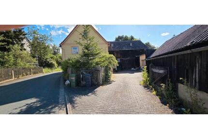 Einfamilienhaus mit ruhiger Lage in Feilitzsch – Provisionsfrei!