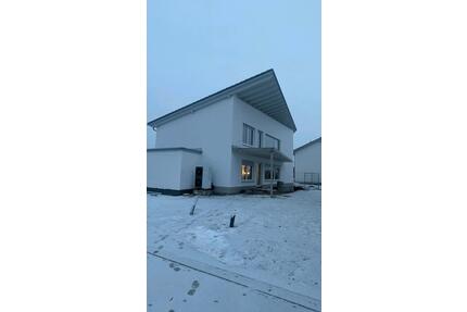 3 Zimmer Wohnung Erdgeschoss Erstbezug - Berkheim