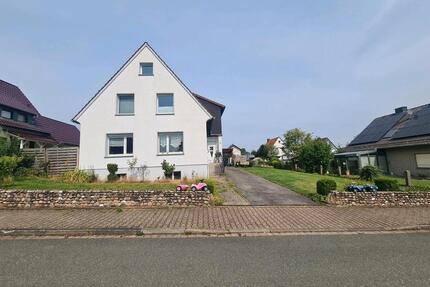 EFH mit 3 Wohneinheiten, 230m² Wfl., 960m² Grund - Lügde