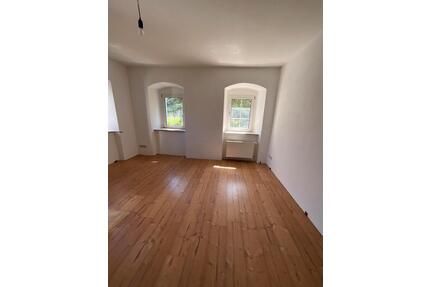 Einziehen und Wohlfühlen! - 350,00&nbsp;EUR Kaltmiete, ca.&nbsp; 58,00&nbsp;m&sup2; in Bobritzsch-Hilbersdorf (PLZ: 09627)