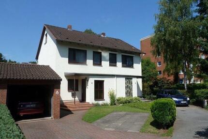 Vollmöblierte Doppelhaushälfte mit Garten, Terrasse und Balkon - Schenefeld