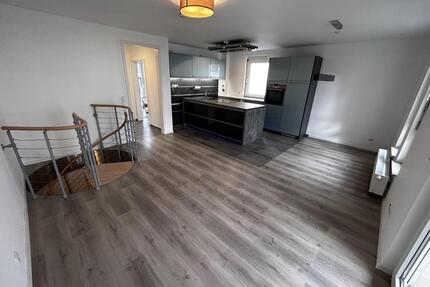 3-Z. Maisonette-Whg, 85m², Griesheim, für PaareSingles