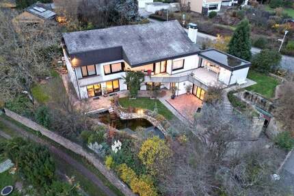 Gigantisches Anwesen der Superlative! Fast 500 m² Wohnfläche - This Home is like a Castle! - Coburg Ketschendorf