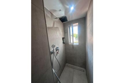 Maisonett 165 m2 Kaltmiete 1350€ Besichtigung erst am 07.04.2026 - Duisburg Hamborn