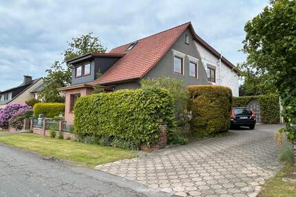 Außergewöhnliches Wohnglück in Löhne mit 2 großzüg. Wohnungen