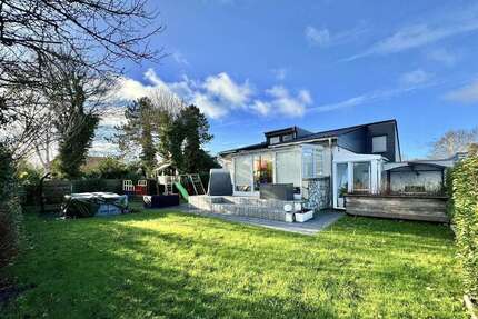 Haus zum Kaufen in Cuxhaven 649.000,00 € 286 m²