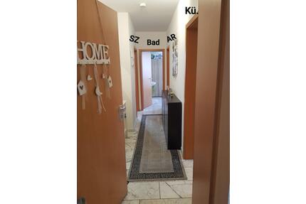 2,5 Zimmer Wohnung 65m2, Balkon und Stellplatz zum 01.06.26 - Herne Wanne-Bickern