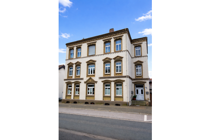 Haus zum Kaufen in Werl 349.000,00 € 409.33 m²