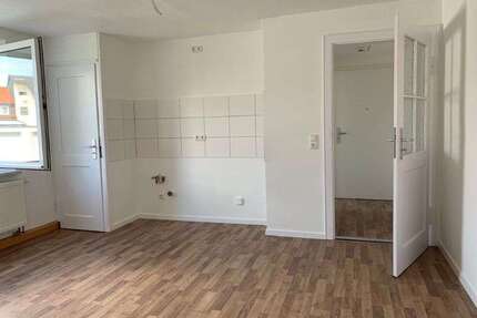 Wohnung zum Mieten in Altenstadt a.d.Waldnaab 369,31 € 48.15 m²