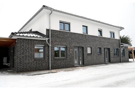 Großzügige Doppelhaushälfte in Top Lage von Ramsloh - Saterland