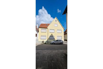 2 Grundstücke mit Mehrfamilienhäuser - Tamm