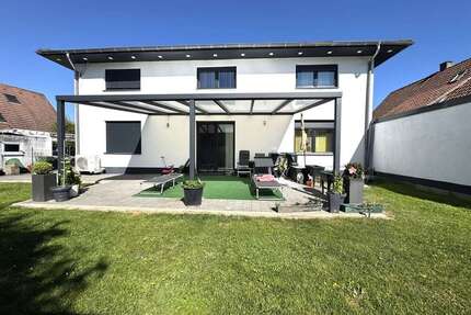 Haus zum Kaufen in Rheinau-Hohbühn 1.290.000,00 € 300 m²