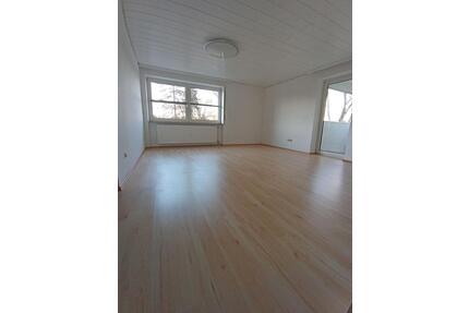 Sonnige 2Zimmer Wohnung Balkon Blick ins Grüne, EBK & Stellplatz - Weiden in der Oberpfalz