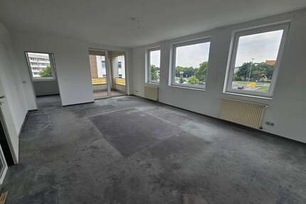 Wohnung zum Mieten in Schönebeck (Elbe) 695,25 € 92.7 m²
