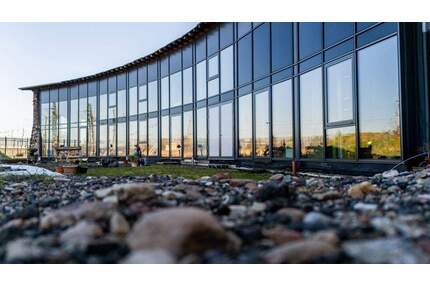 Exklusives Wohnen in historischem Ambiente 4 Reihenhäuser im Ringlokschuppen Bischofsheim