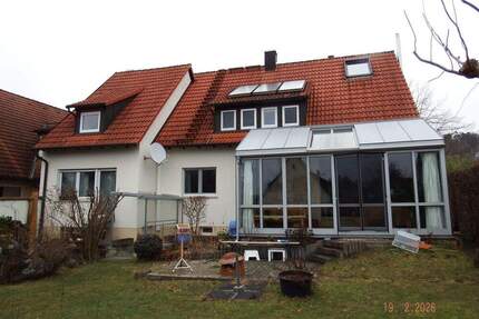Am Fuße des Kellerwaldes - komplett vermietetes Dreifamilien-Wohnhaus -!!! - Forchheim