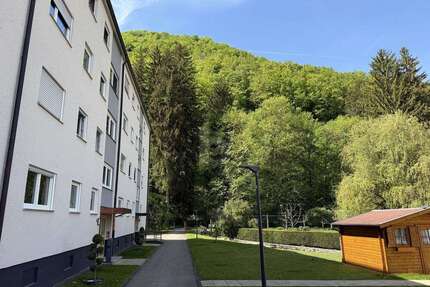 Wohnung zum Kaufen in Bad Urach 159.000,00 € 63 m²