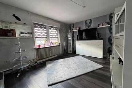 Mehrfamilienhaus 10 Zimmer - 450.000,00&nbsp;EUR Kaufpreis, ca.&nbsp; 263,00&nbsp;m&sup2; in Groß-Umstadt (PLZ: 64823)