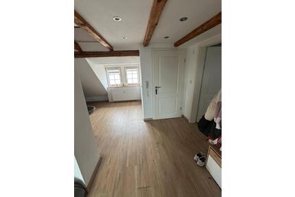Zwei-Zimmerwohnung in Rinteln - 700,00&nbsp;EUR Kaltmiete, ca.&nbsp; 60,00&nbsp;m&sup2; in Rinteln (PLZ: 31737)