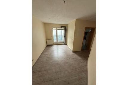 großräumige 2-Raum-Wohnung im Stadtzentrum - Bad Salzungen