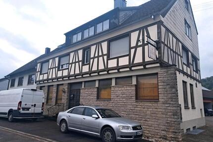 2 Häuser in Klepsau - 640.000,00&nbsp;EUR Kaufpreis, ca.&nbsp; 600,00&nbsp;m&sup2; in Krautheim (PLZ: 74238)