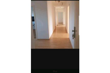 Lichtdurchflutete 3,5-Zimmer-Wohnung mit Balkon auf Hagen-Emst