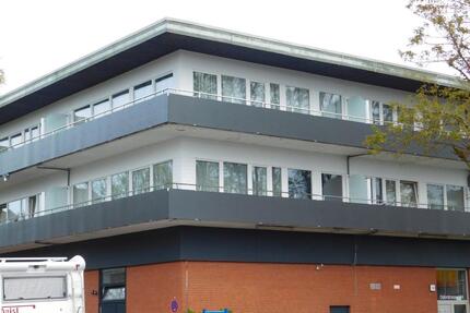 Zentral gelegene Obergeschosswohnung mit grossem Balkon - Norden