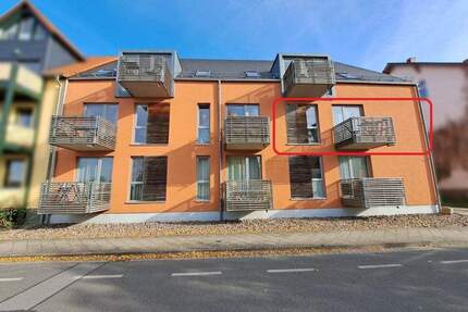 #reserviert# 50 m bis zur Müritz! - wertig ausgestattete 2-Raumwohnung mit Müritzblick, Südbalkon und Innenhofstellplatz - Waren (Müritz)