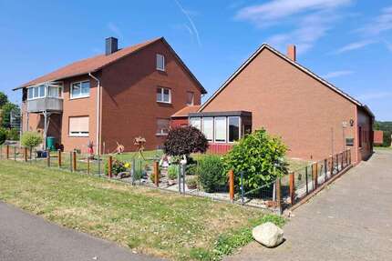 Haus zum Kaufen in Petershagen 329.000,00 € 250 m²